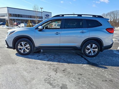 Certified 2025 Subaru Ascent Premium image 4