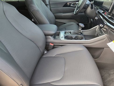 New 2026 Kia Carnival SX Prestige image 10