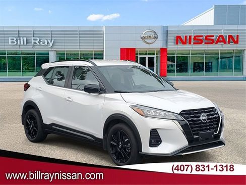 Certified 2024 Nissan Kicks SR image 1