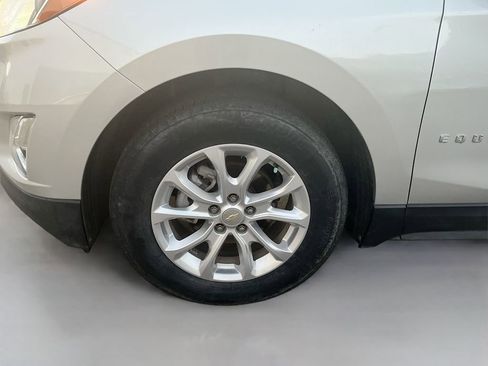 Used 2020 Chevrolet Equinox LT image 27