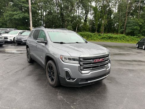 Used 2021 GMC Acadia AT4 w/ Technology Package AWD/4WD image 3