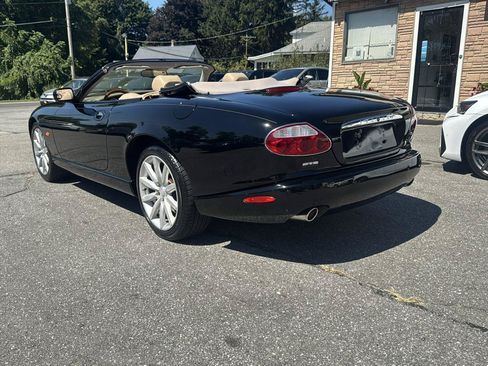 Used 2006 Jaguar XK8 Convertible RWD image 13