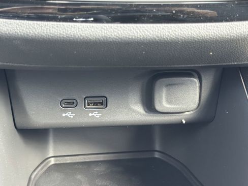 New 2026 Buick Envista Sport Touring image 7