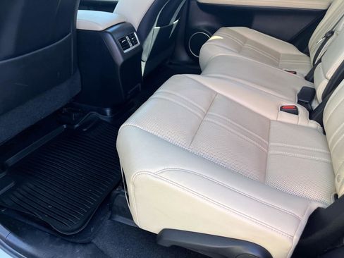 Used 2022 Lexus RX 350L Luxury image 15