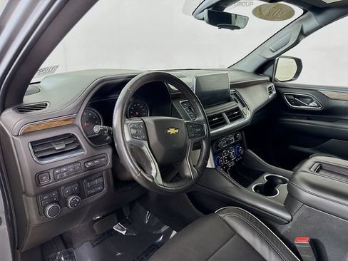 Used 2021 Chevrolet Tahoe Premier w/ Premium Package AWD/4WD image 10