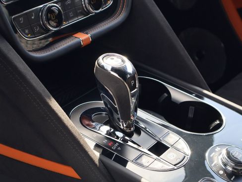 Certified 2023 Bentley Bentayga Speed AWD/4WD image 18