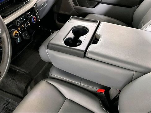 Used 2023 Ford F250 XL w/ FX4 Off-Road Package image 17