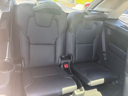 Used 2024 Volvo XC90 B6 Ultimate w/ Lounge Package AWD/4WD image 37