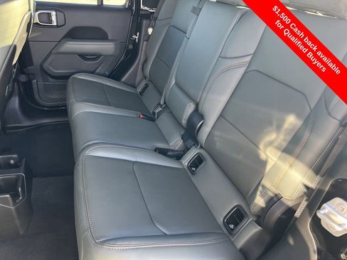 New 2026 Jeep Gladiator Mojave image 23
