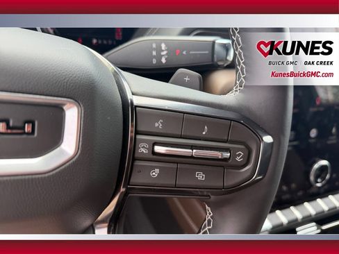 Used 2026 GMC Yukon XL Denali Ultimate AWD/4WD image 18