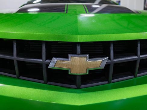 Used 2010 Chevrolet Camaro LT RWD image 22