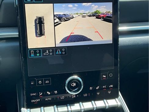 Used 2026 GMC Terrain Denali AWD/4WD image 32