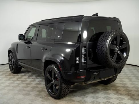 Used 2023 Land Rover Defender 110 X AWD/4WD image 3