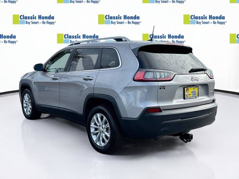 Used 2019 Jeep Cherokee Latitude w/ Popular Appearance Group FWD image 5
