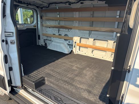 Used 2025 Ford Transit 250 Low Roof w/ Exterior Upgrade Package RWD image 11