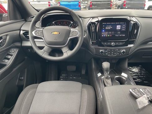 Certified 2023 Chevrolet Traverse LT FWD image 4