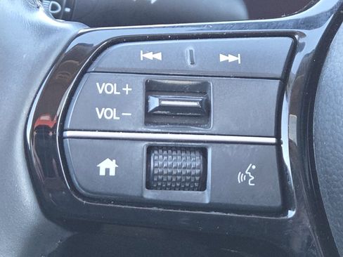 Used 2023 Honda HR-V EX-L image 36