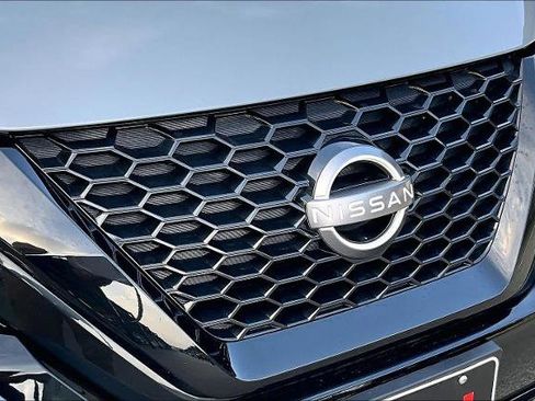 Certified 2024 Nissan Murano SV w/ SV Midnight Edition Package image 29