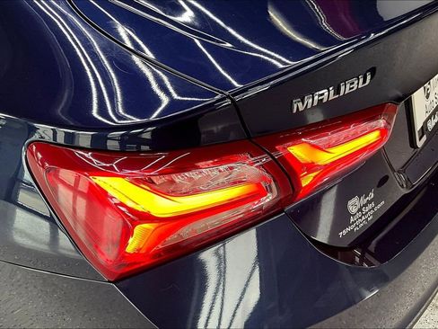 Used 2022 Chevrolet Malibu LT image 21