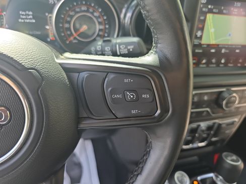 Used 2022 Jeep Wrangler Unlimited Sport image 18