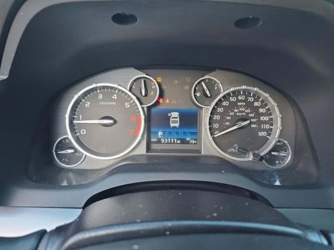 Used 2016 Toyota Tundra Platinum image 11