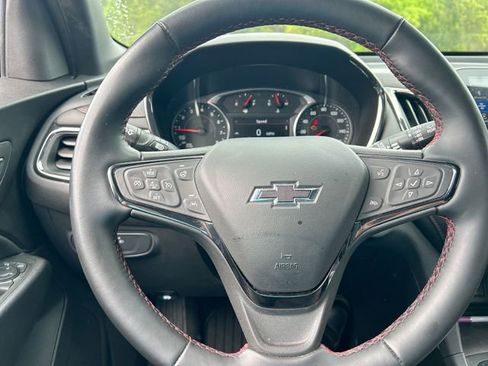 Used 2024 Chevrolet Equinox RS FWD image 18