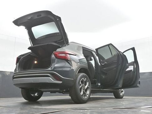 New 2026 Chevrolet Trax LT FWD image 51