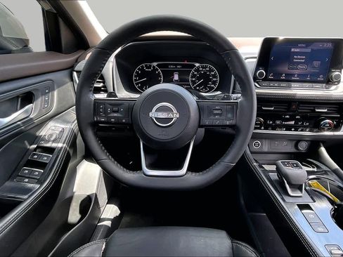 Certified 2022 Nissan Rogue SL FWD image 6