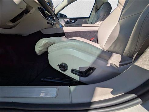 Used 2022 Volvo S60 B5 Inscription w/ Advanced Package image 16