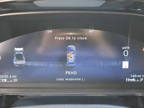 Used 2024 Lincoln Corsair FWD image 9