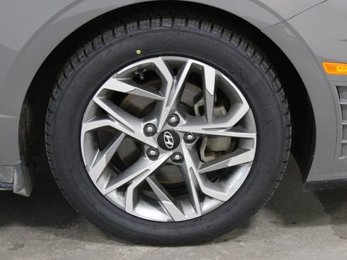 Used 2022 Hyundai Sonata SEL FWD image 13