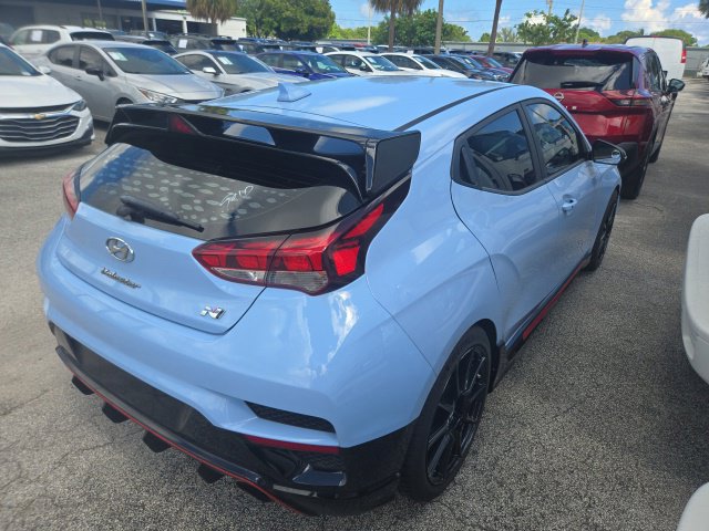 Used 2020 Hyundai Veloster N w/ Performance Package FWD image 4