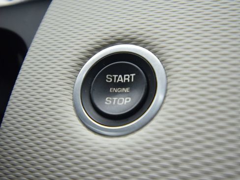 Used 2022 Land Rover Discovery Sport SE R-Dynamic AWD/4WD image 34