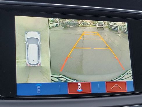 Used 2018 Buick Enclave Essence image 15