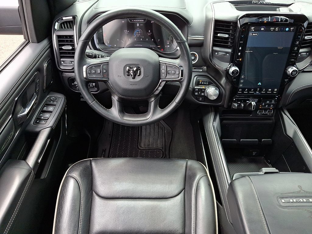 Used 2024 RAM 1500 Limited AWD/4WD image 12