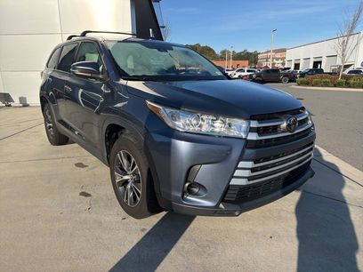 Used 2019 Toyota Highlander LE