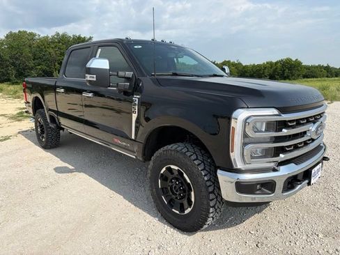 New 2026 Ford F250 King Ranch w/ Tremor Off-Road Package AWD/4WD image 5