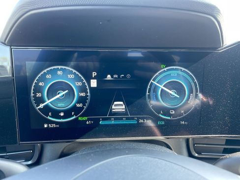 New 2025 Hyundai Elantra SEL image 40