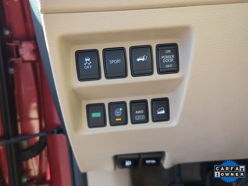 Used 2015 Nissan Rogue SV w/ SV Premium Package image 6