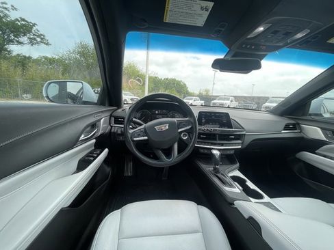 Used 2021 Cadillac CT4 Premium Luxury image 5