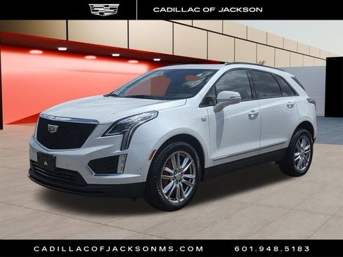Certified 2023 Cadillac XT5 Sportv w/ Technology Package image 1