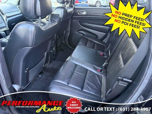 Used 2013 Jeep Grand Cherokee Laredo AWD/4WD image 24