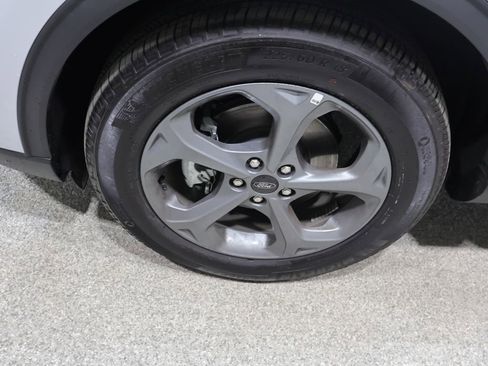 Used 2025 Ford Escape ST-Line Select AWD/4WD image 10