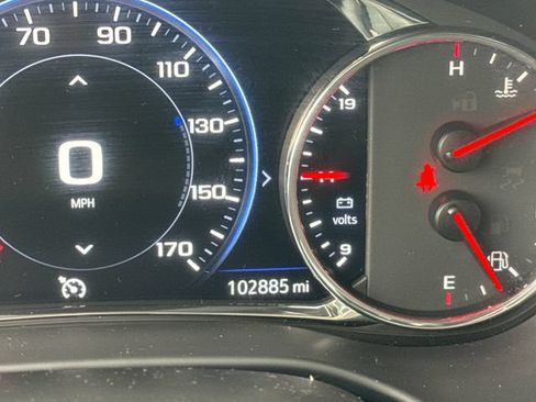 Used 2022 GMC Acadia AT4 w/ Technology Package AWD/4WD image 21