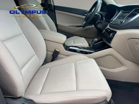 Used 2016 Hyundai Tucson SE w/ Option Group 02 FWD image 14