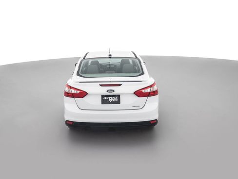 Used 2013 Ford Focus SE FWD image 6