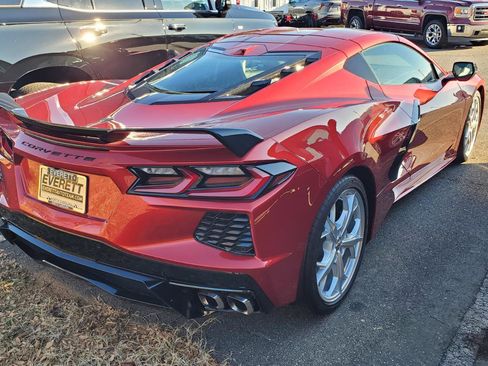 Used 2021 Chevrolet Corvette Stingray Preferred Cpe w/ Engine Appearance Package image 9