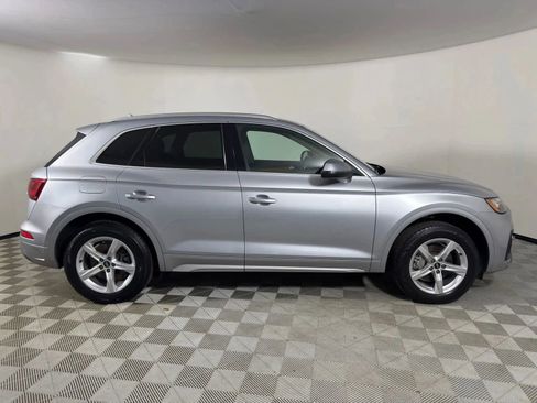 Used 2021 Audi Q5 2.0T Premium w/ Convenience Package AWD/4WD image 29