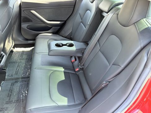 Used 2018 Tesla Model 3 Long Range RWD image 17
