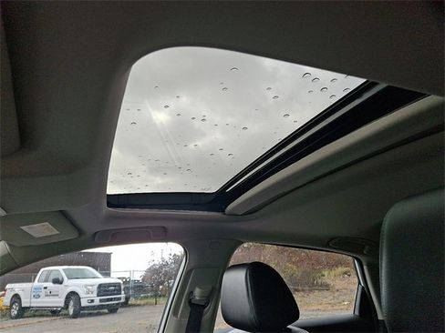 Used 2024 Honda Civic EX-L image 14